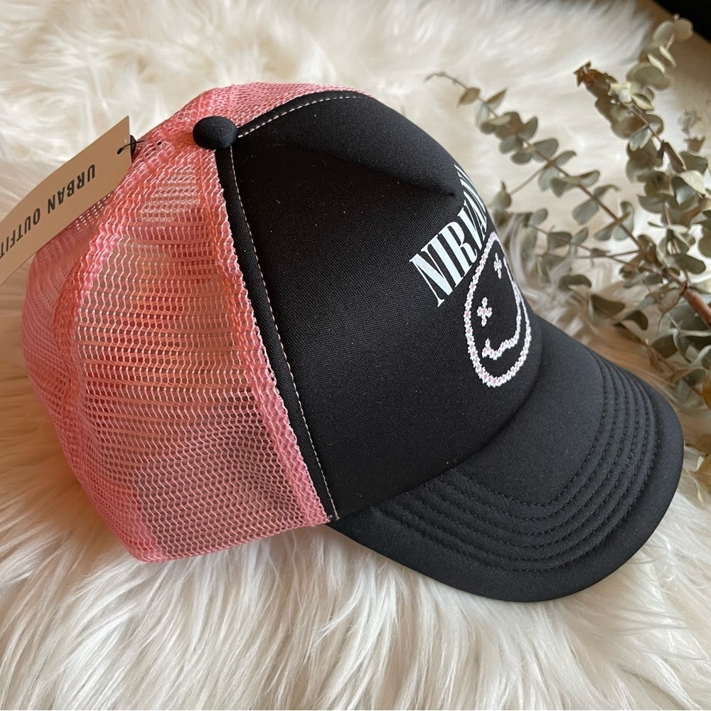 Urban Outfitters Nirvana Band Logo Trucker Hat NWT - Picture 11 of 14